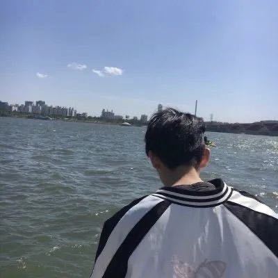 腾飞的头像-墨星博客 - 提升技术能力的必备资源教程网